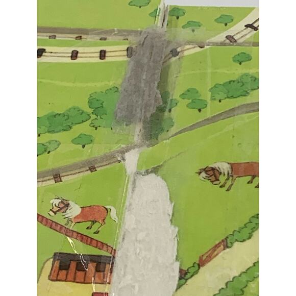 Usborne Farmyard Tales Wind Up Train Book Model Train 3 Tracks PaperPie Flaws - Picture 6 of 12